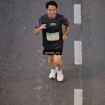 Runner Photo 8278438