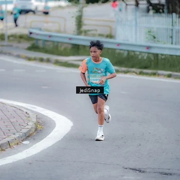 Runner Photo 8278440