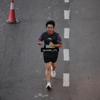 Runner Photo 8278453