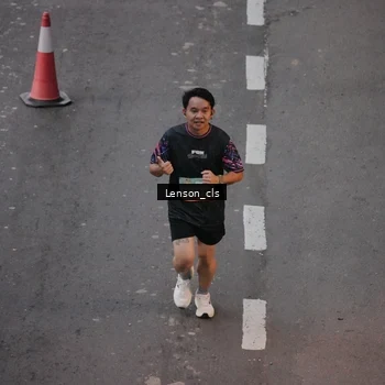 Runner Photo 8278467