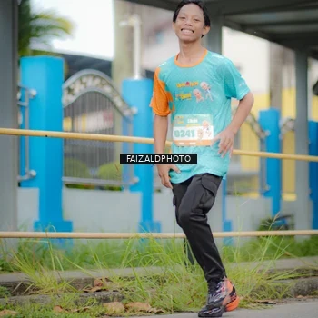 Runner Photo 8278476
