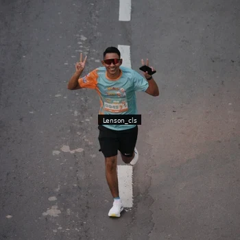 Runner Photo 8278488
