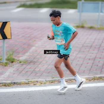 Runner Photo 8278490