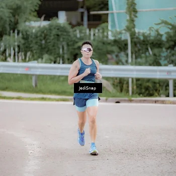 Runner Photo 8278506