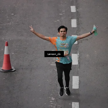 Runner Photo 8278521
