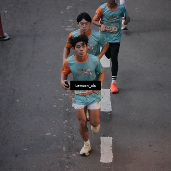 Runner Photo 8278526