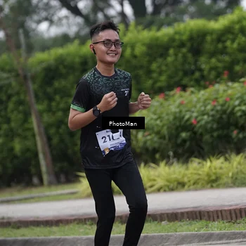 Runner Photo 8278545