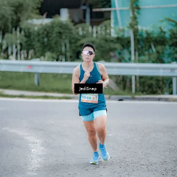 Runner Photo 8278547