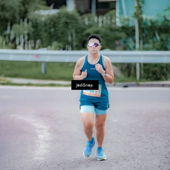 Runner Photo 8278548