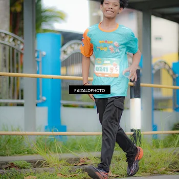 Runner Photo 8278552