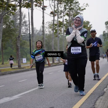 Runner Photo 8278565