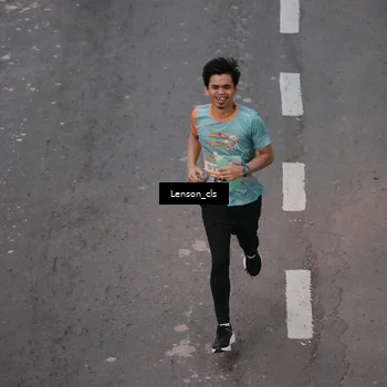 Runner Photo 8278602
