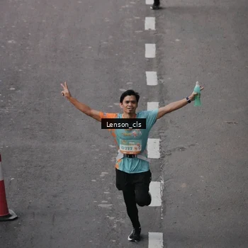 Runner Photo 8278634
