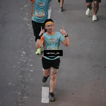 Runner Photo 8278737