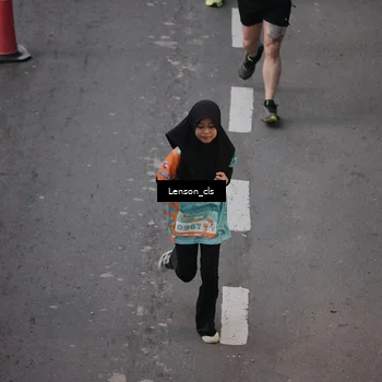 Runner Photo 8278739
