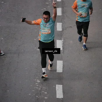 Runner Photo 8278753