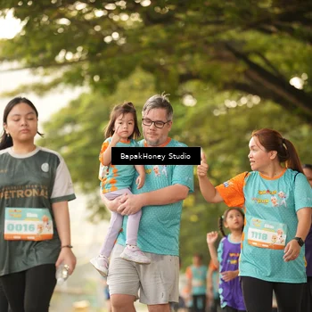 Runner Photo 8278756