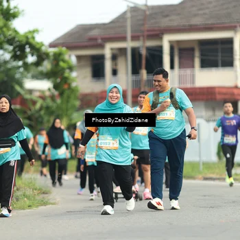 Runner Photo 8278757