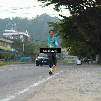 Runner Photo 8278772