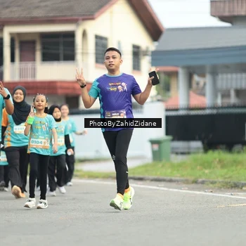 Runner Photo 8278795