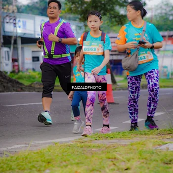 Runner Photo 8278828