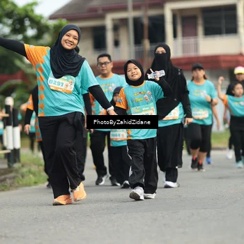 Runner Photo 8278975