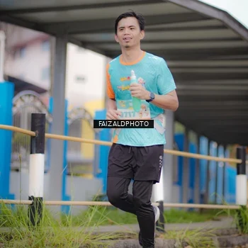 Runner Photo 8278981