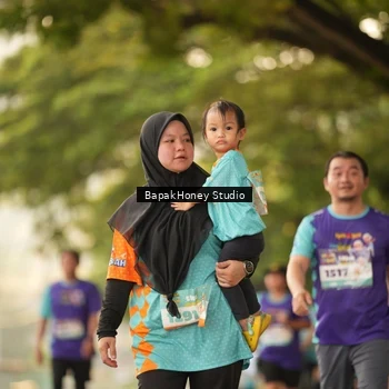 Runner Photo 8279011