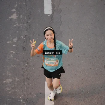 Runner Photo 8279028