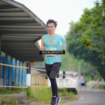 Runner Photo 8279034