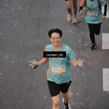 Runner Photo 8279042