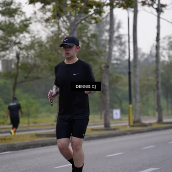 Runner Photo 8279048
