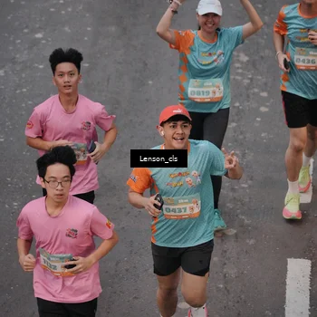 Runner Photo 8279089