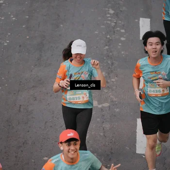 Runner Photo 8279099