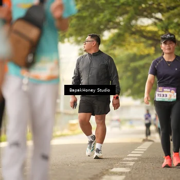 Runner Photo 8279291