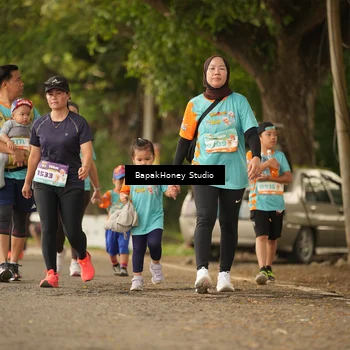 Runner Photo 8279299