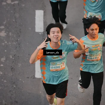 Runner Photo 8279374