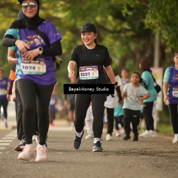 Runner Photo 8279380