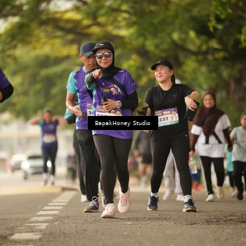 Runner Photo 8279402