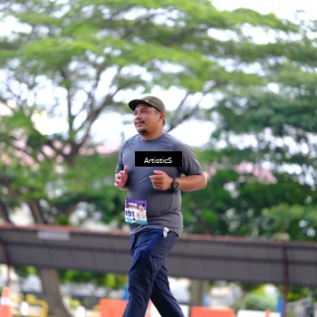 Runner Photo 8279403