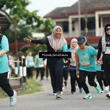 Runner Photo 8279412