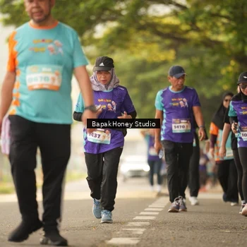 Runner Photo 8279417
