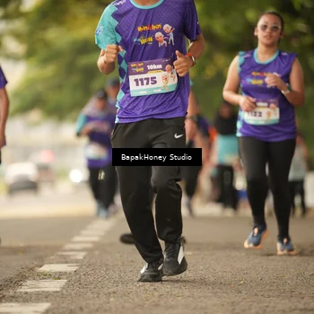 Runner Photo 8279462