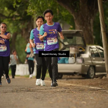 Runner Photo 8279477