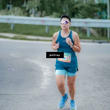 Runner Photo 8279505
