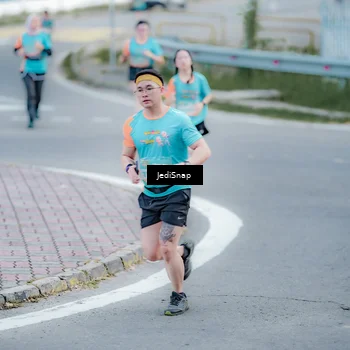 Runner Photo 8279561