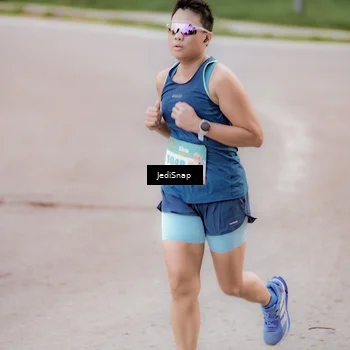 Runner Photo 8279584