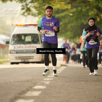 Runner Photo 8279602