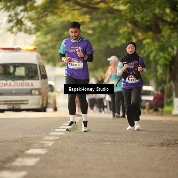 Runner Photo 8279636