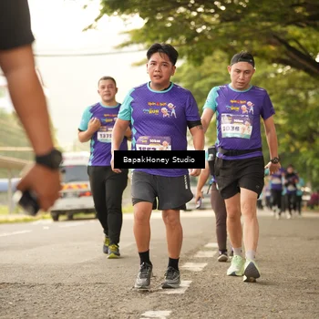 Runner Photo 8279651